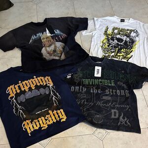 Dripping Royalty Graphic Tee - Black